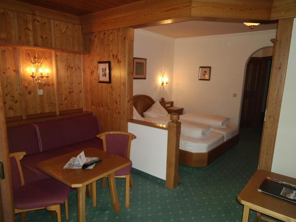 Hotel Stegmuehlhof Mauterndorf  Δωμάτιο φωτογραφία